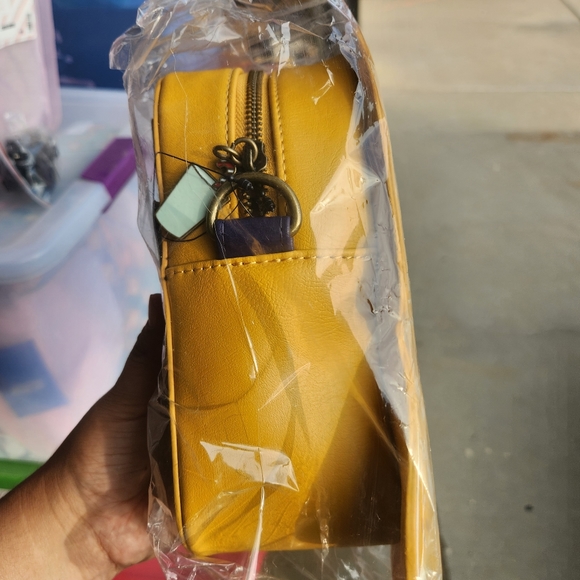 Star Wars Loungefly Gingerbread Chewbacca Holiday Christmas Crossbody - Picture 2 of 5